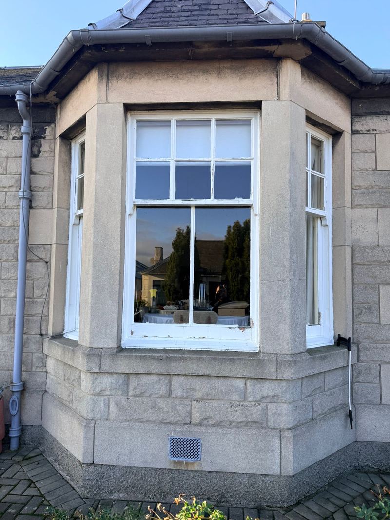 Portobello bay window before restoration, viewed from the street.
